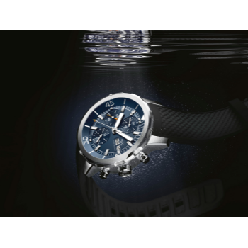 #BLUEDIAL: シャフハウゼン発信の  デザイントレンドが時計業界を席捲