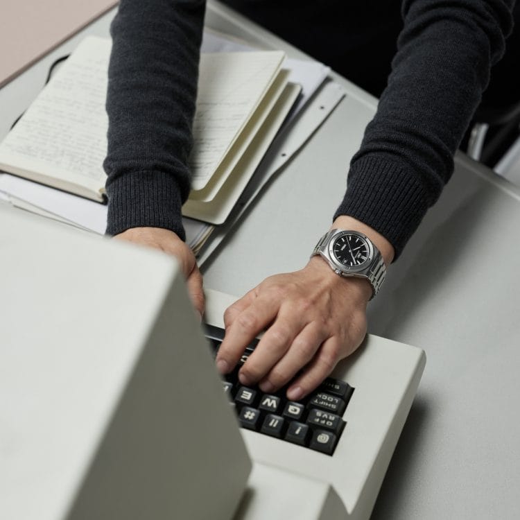 IWC JOURNAL All Form und Technik Ingenieur Automatic 40