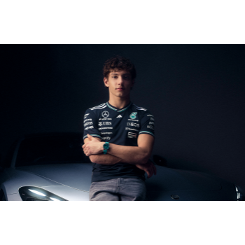 IWC Welcomes Kimi Antonelli to the F1 Stage