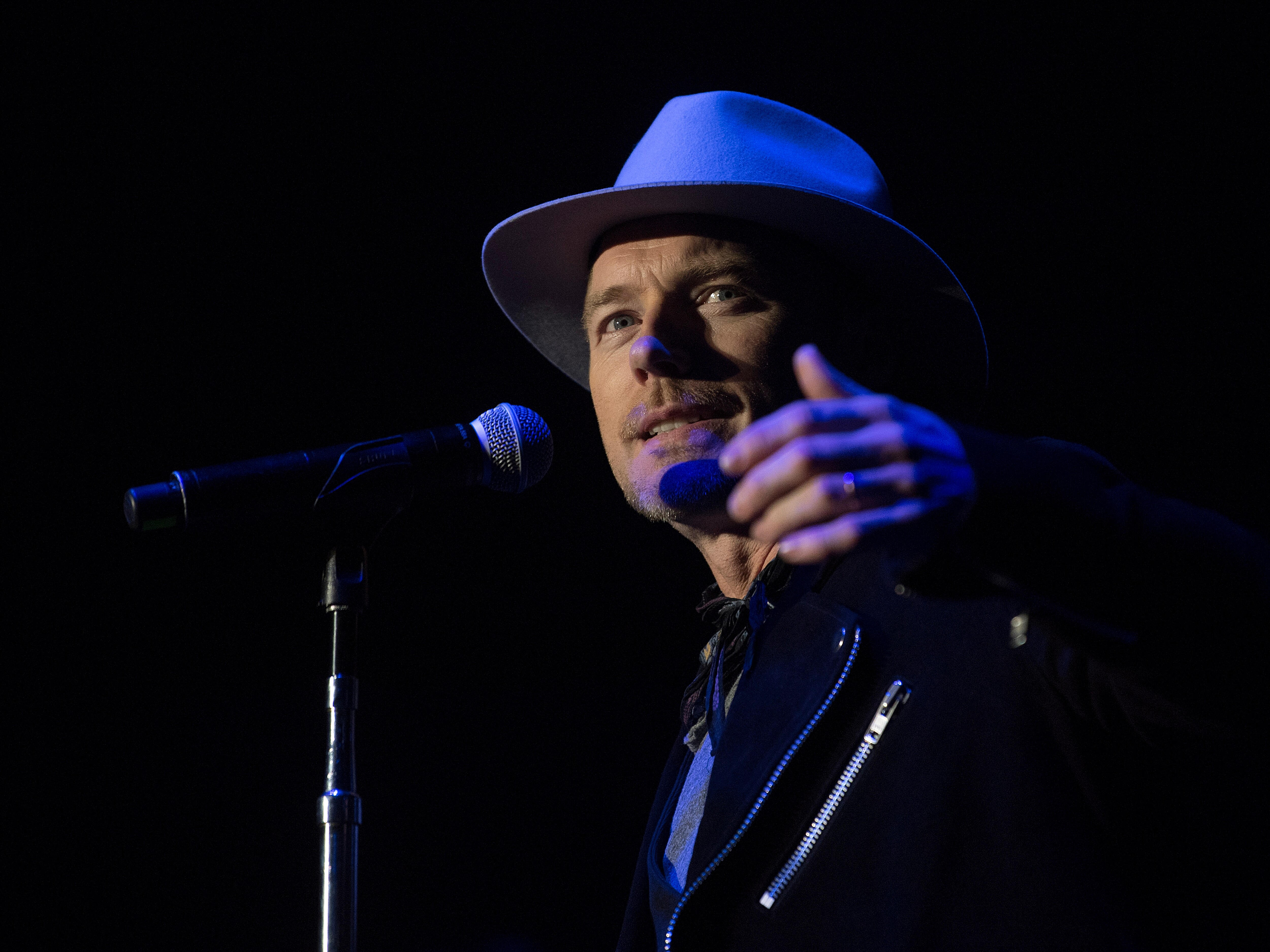 Ronan Keating during the concert