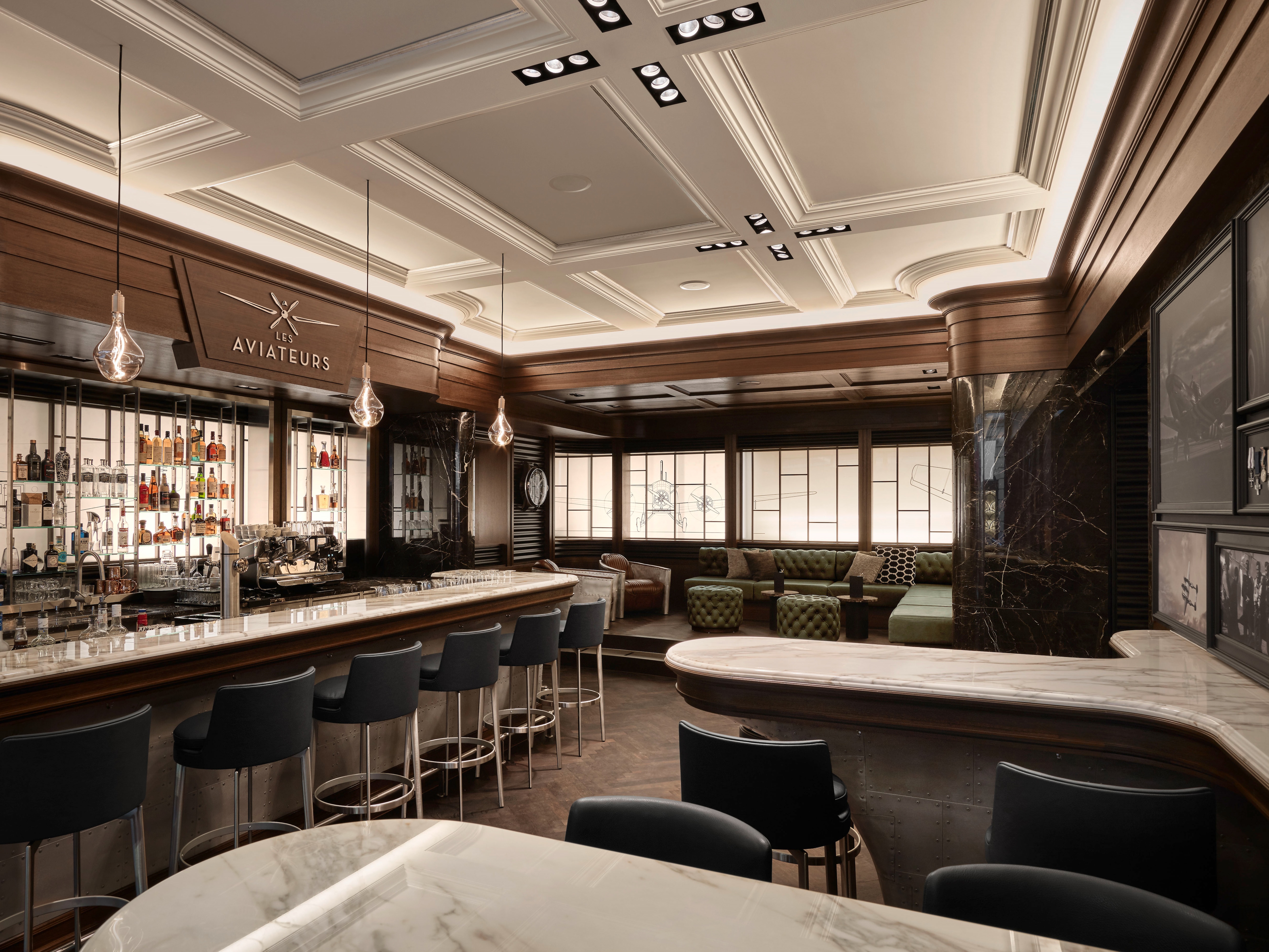 2019 year - IWC Opens Its First Ever Bar For Lovers Of Whisky Aviation 2019 year