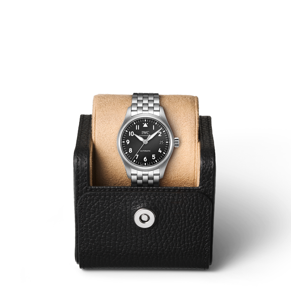 breitling navitimer b04