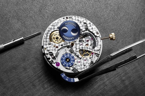 watch components