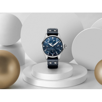 Новогодний каталог роскошных подарков IWC