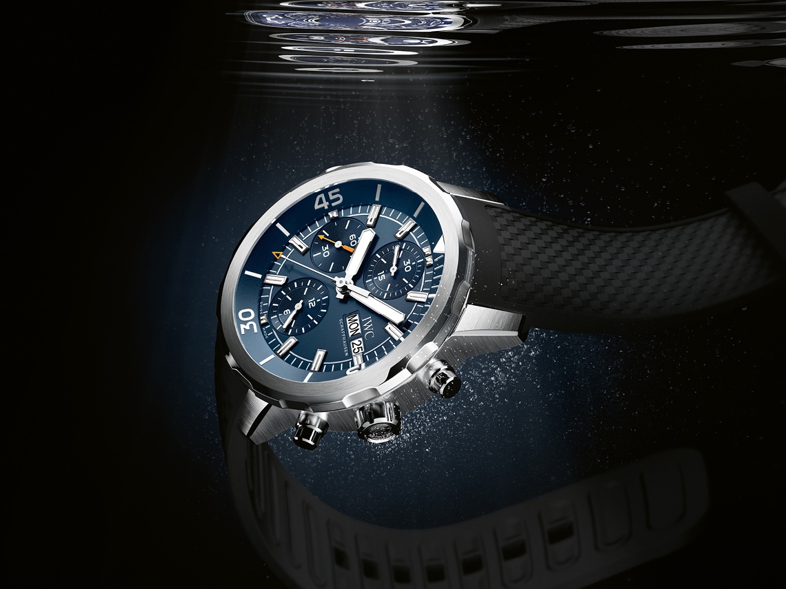 https://www.iwc.com/content/dam/specials/water-resistant/water-resistant-teaser.jpg