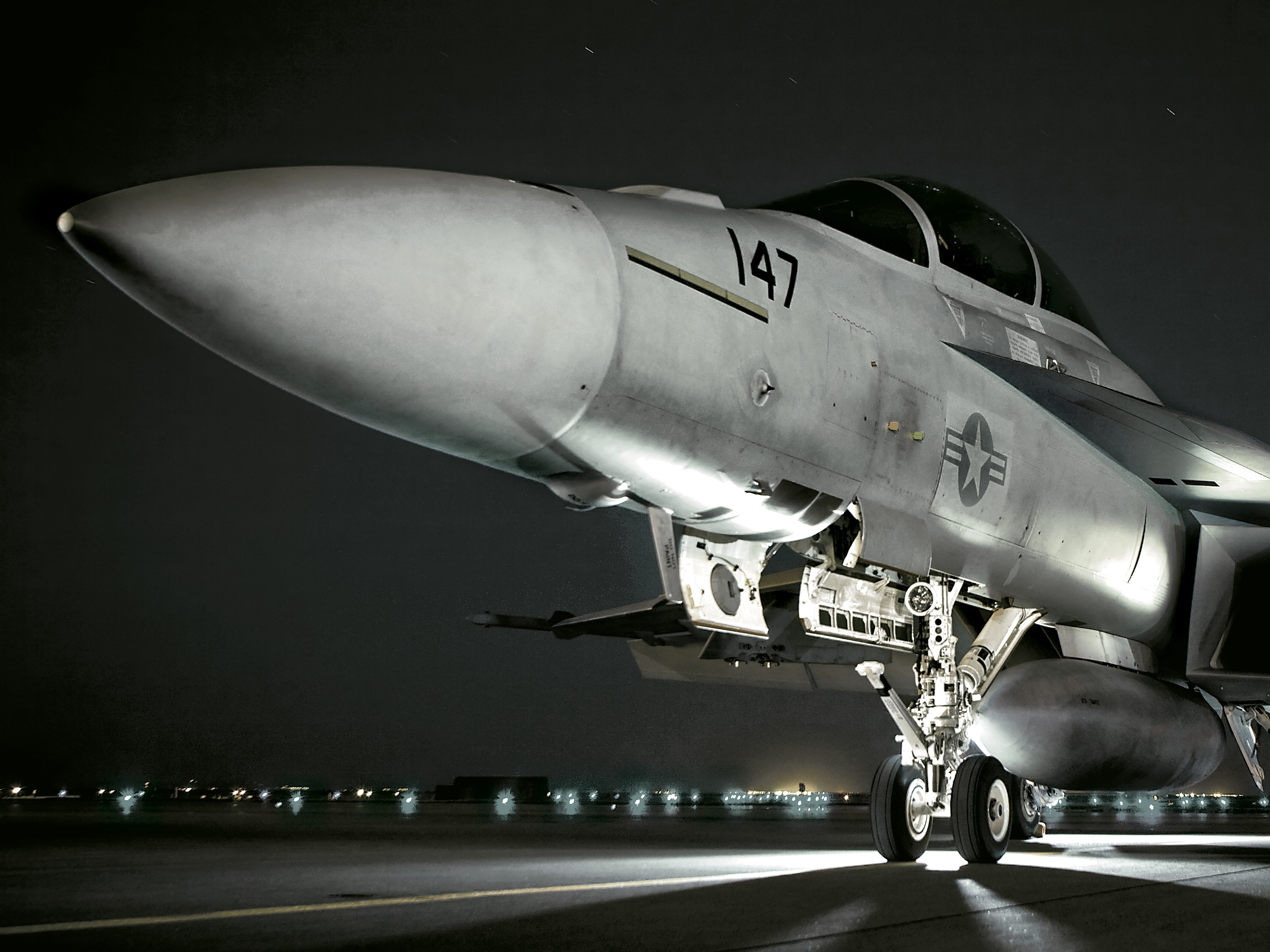 F18 スーパーホーネット