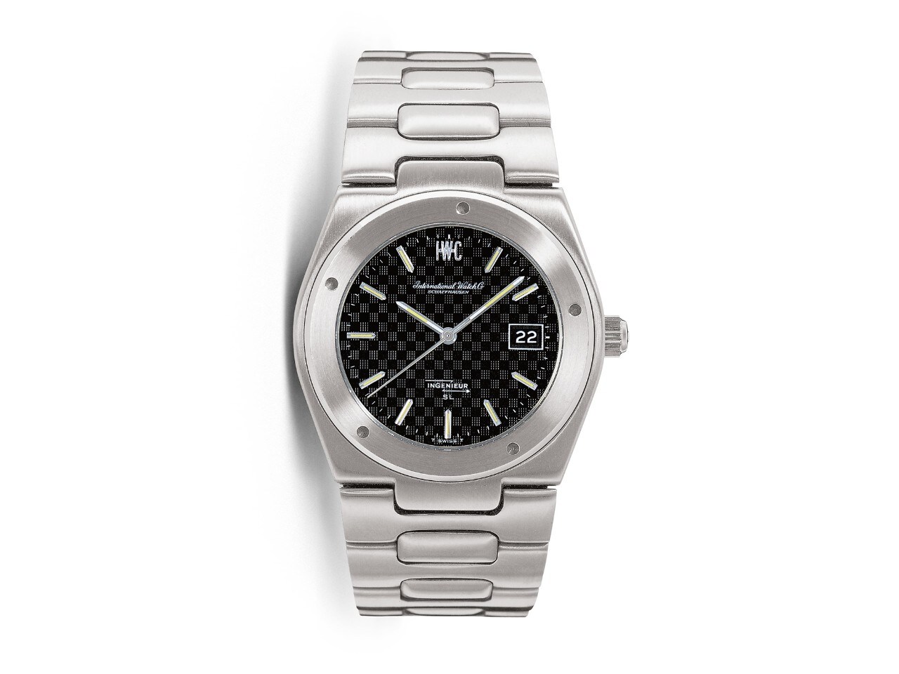 El Ingenieur SL, Referencia 1832, definió los fuertes códigos estéticos que han marcado la historia de la familia Ingenieur desde entonces.